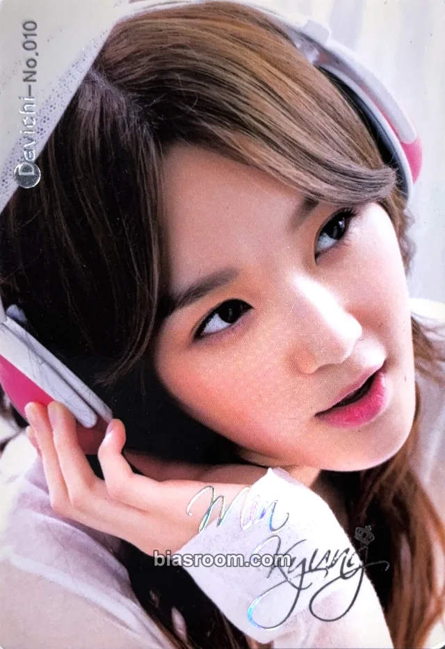 Davichi - Minkyung - Innocence Album lotte snack printed signature