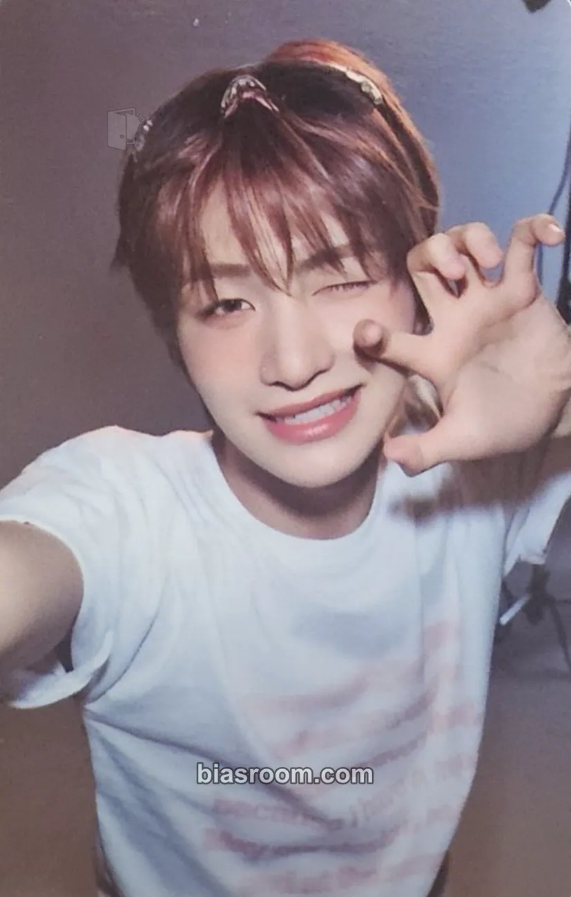 Jihoon BeginS by Jung Senmul Korea Photocard - TWS - TWS K-pop photocard