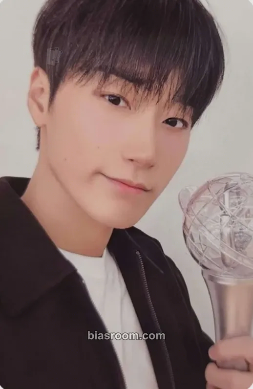 San 2026 Fanmeeting - Atiny's Voyage: Tiny Mystery Photocard - ATEEZ - ATEEZ K-pop photocard