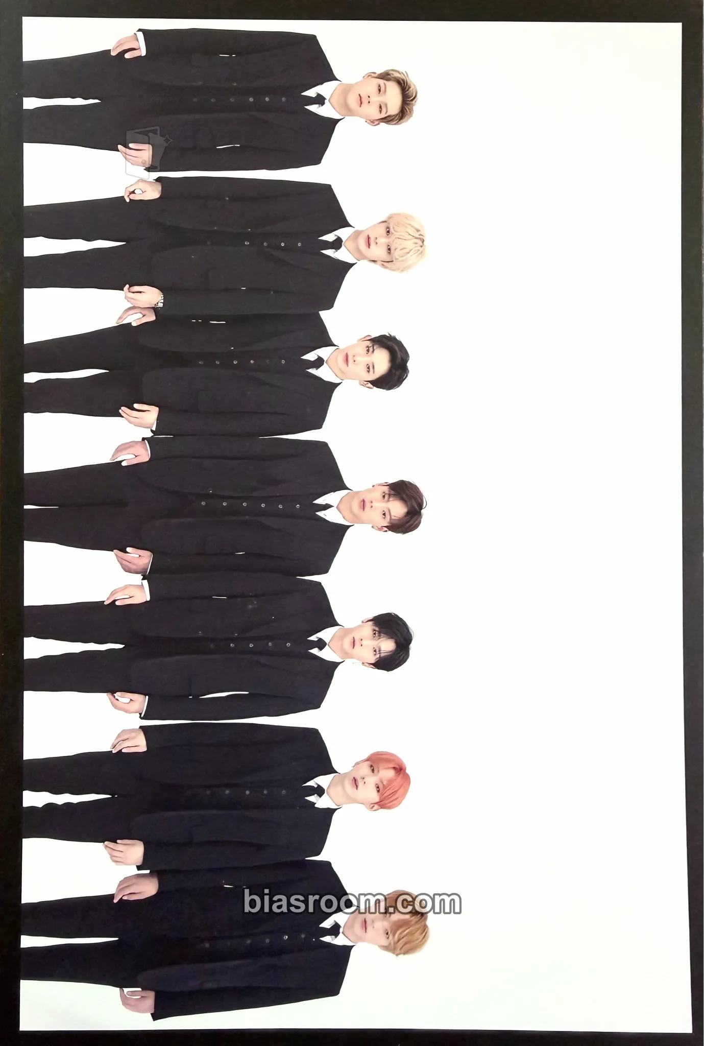 2018 World Tour - The Connect Photocard - MONSTA X - MONSTA X K-pop photocard