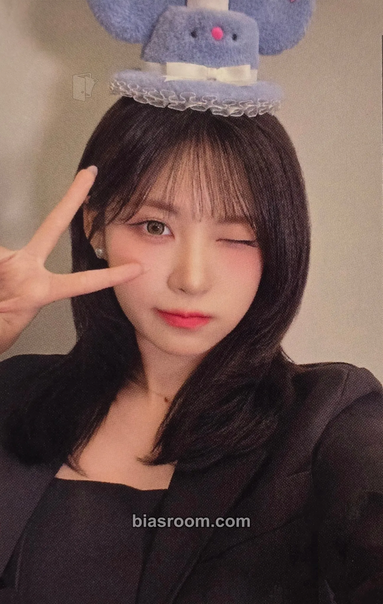 Liv Dearest Photocard - RESCENE - RESCENE K-pop photocard