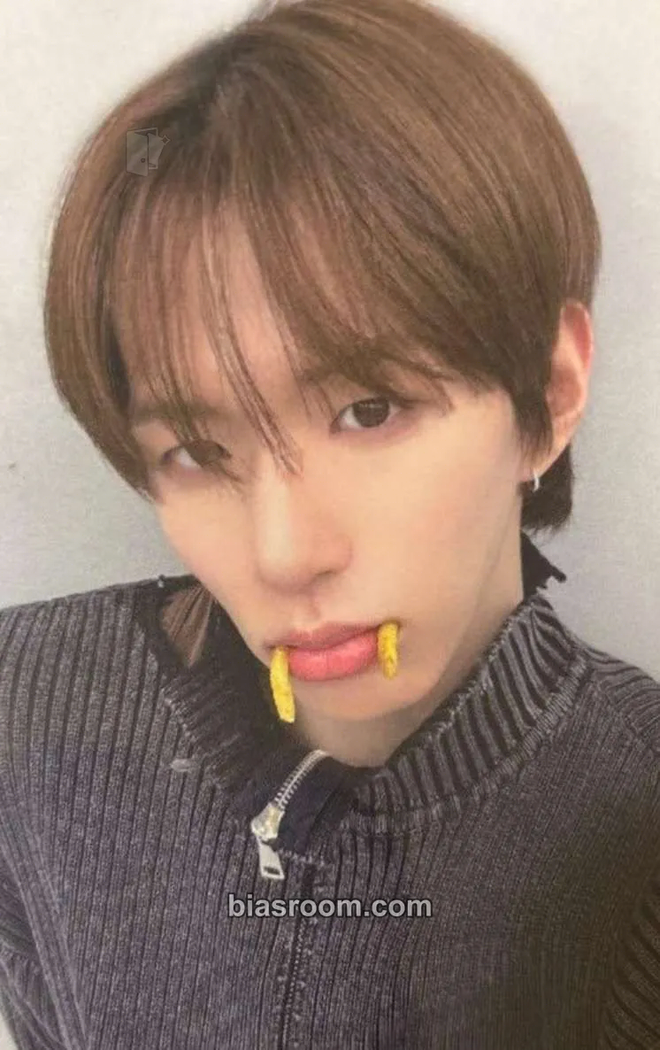 Sungjun SET BY US ONLY Photocard - TUNEXX - TUNEXX K-pop photocard