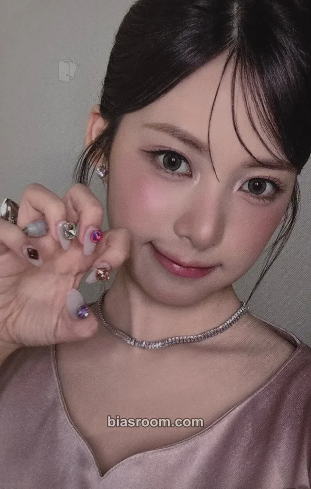RESCENE - Liv - lip bomb Album mnet plus chat showcase kuji event