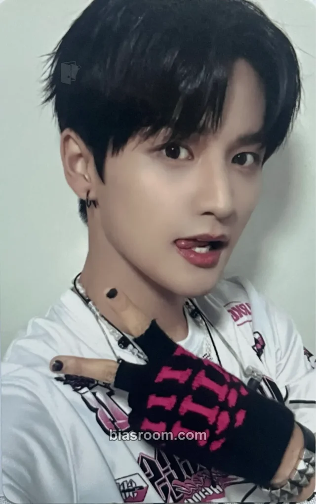 NOWZ - Yoon - NOWHERE Album weverse japan shop (wvj) purchase benefit