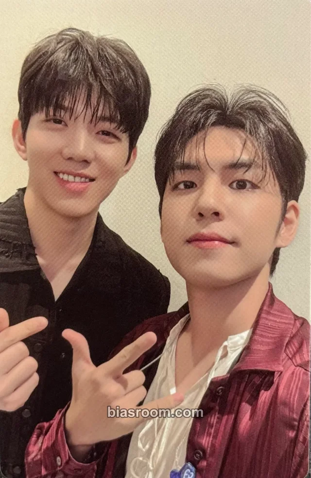 DAY6 - Dowoon & Wonpil - 3rd World Tour ‘FOUREVER YOUNG’ (Blu-Ray) Other dvd/blu-ray photocard photocard set