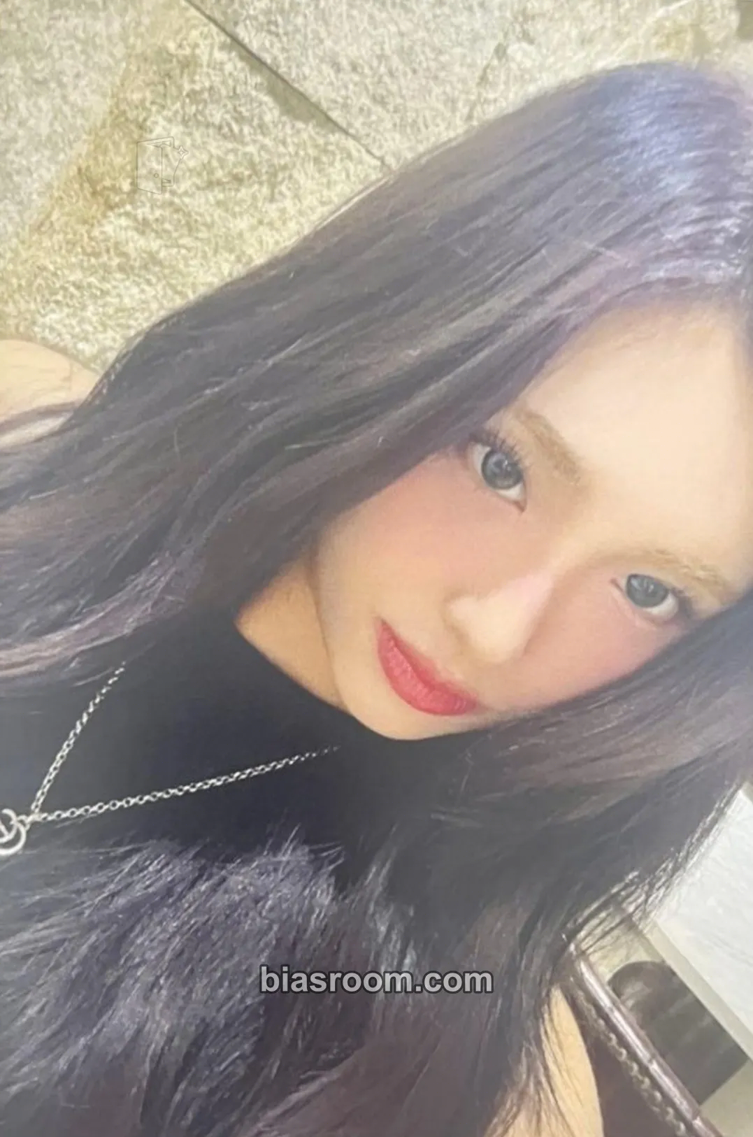 Aisha EVER FOREVER 2025 Japan Meet & Greet Photocard - EVERGLOW - EVERGLOW K-pop photocard