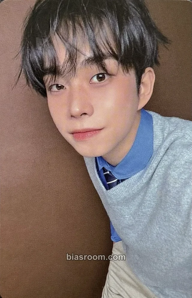 LUCY - Sangyeop - The Star Magazine Other 2025 version the star magazine magazine photocard printed signature ktown4u fansign