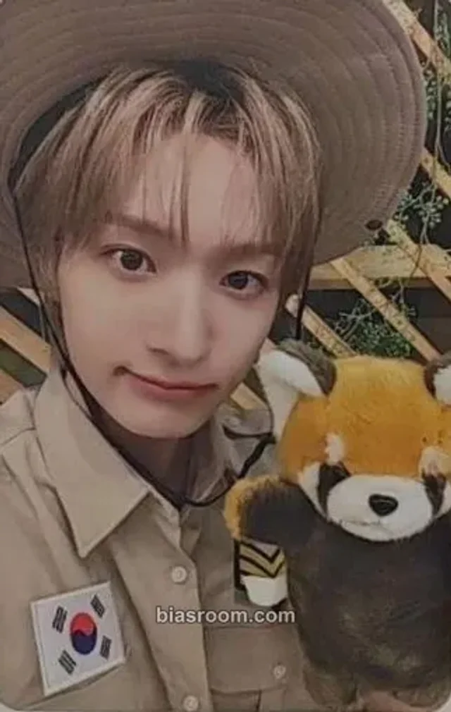 KickFlip - Donghwa - My First Flip Album starriver video call (fancall)