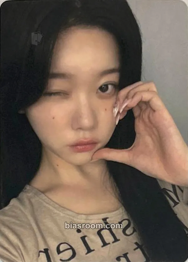 Tsuki appendix: Of All We Have Lost Photocard - Billlie - Billlie K-pop photocard