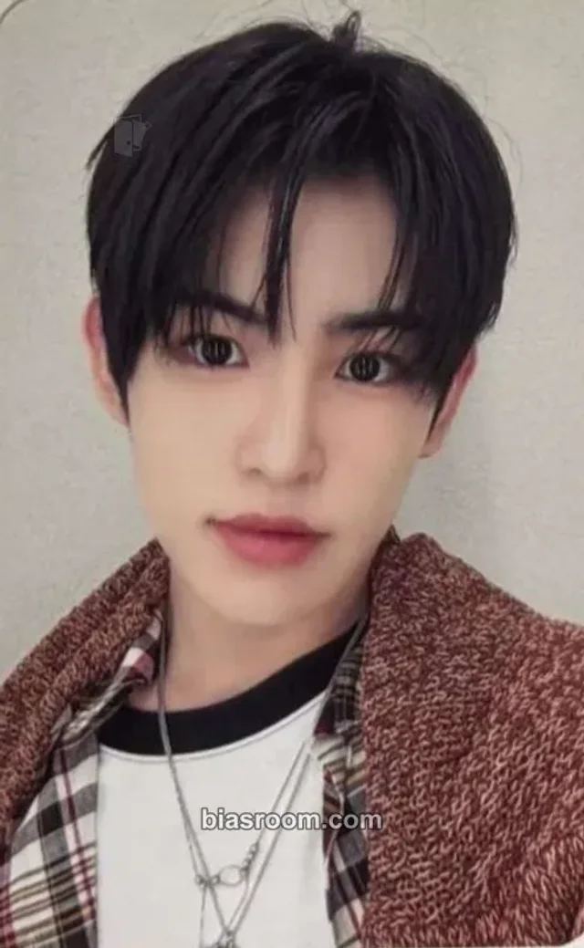 KickFlip - Minje - My First Flip Album makestar video call (fancall) round 1