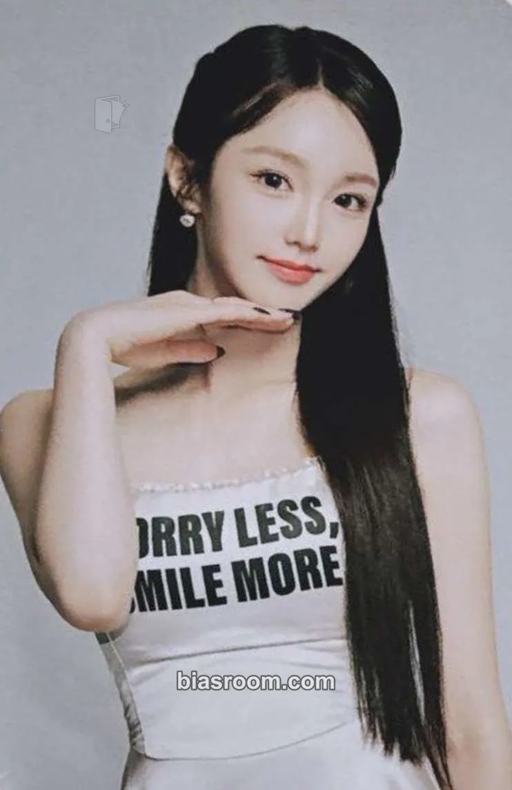 Nana Japan 1st Fan Concert 'Piece Up' Photocard - EL7Z UP - EL7Z UP K-pop photocard