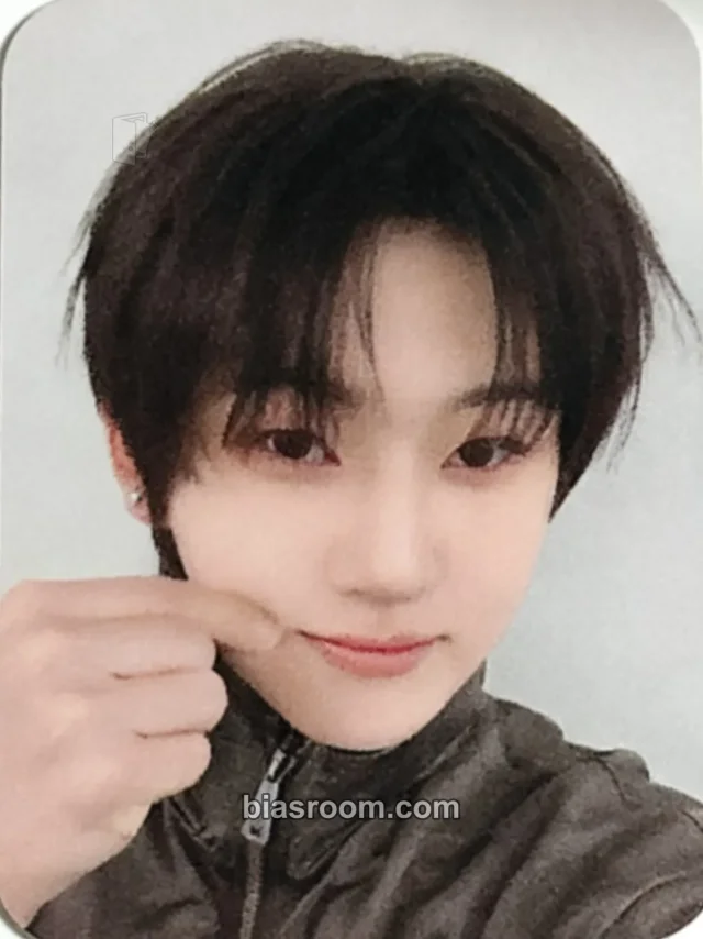 KickFlip - Kyehoon - My First Flip Album makestar mini photocard