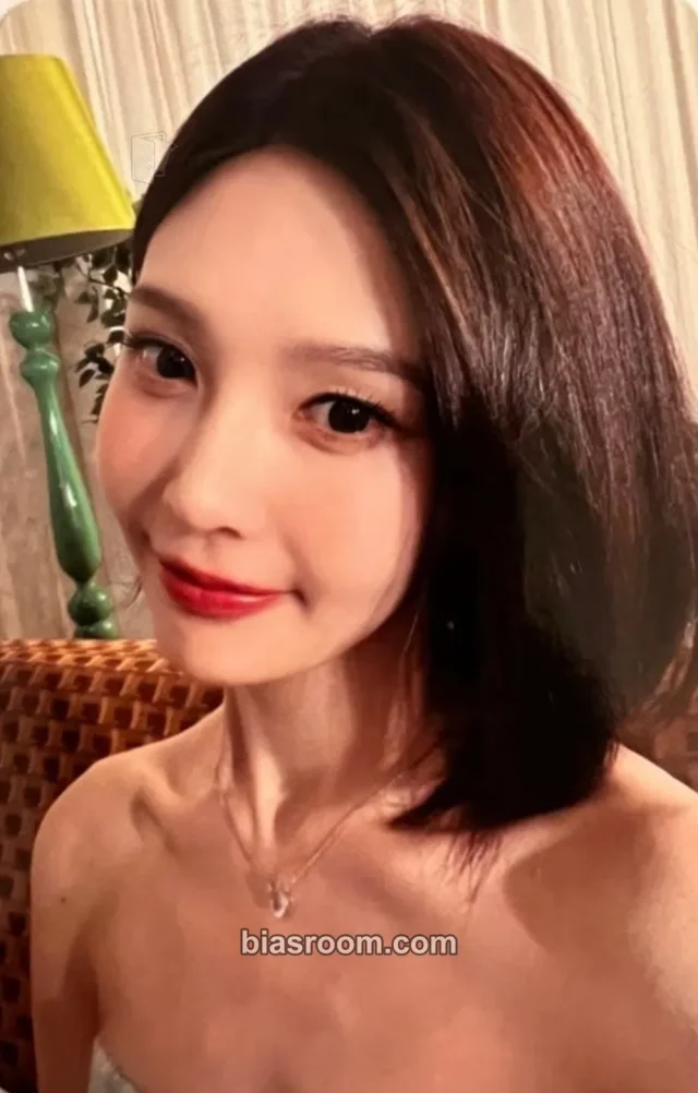 Red Velvet - Joy - A Day in Red & Velvet Event entrance / attendance benefit day 3