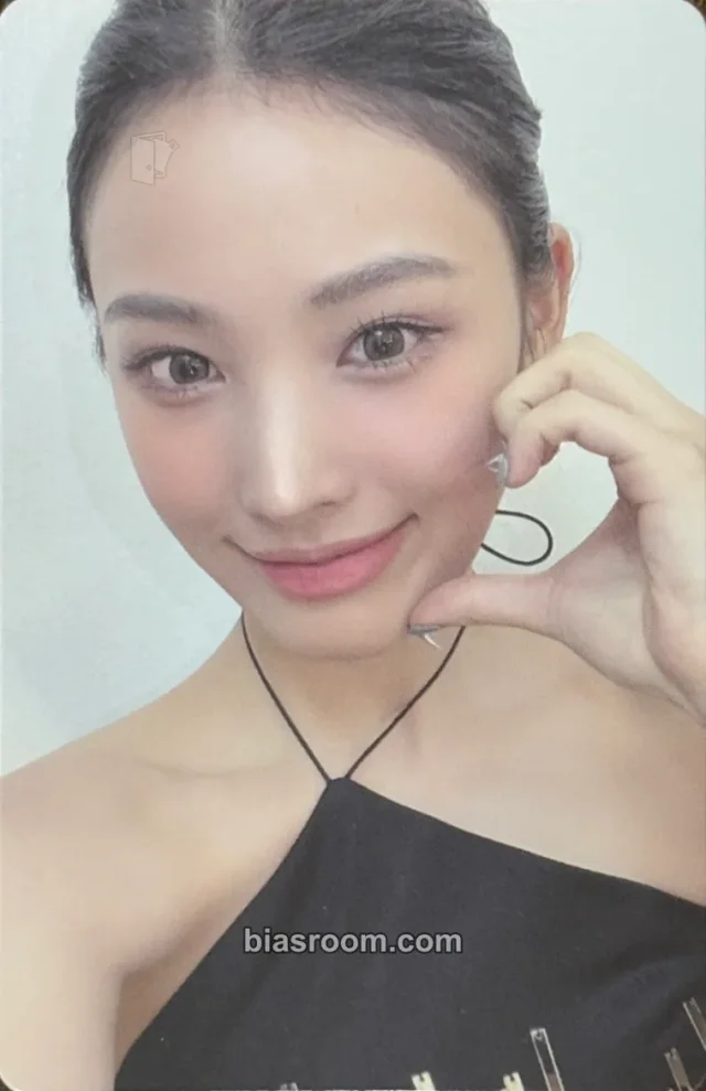 Jini - Jini - An Iron Hand In A Velvet Glove Album pop-up exclusive album photocard