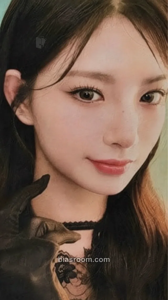EVERGLOW - Yiren - ZOMBIE Album counting stars winner benefit fansign