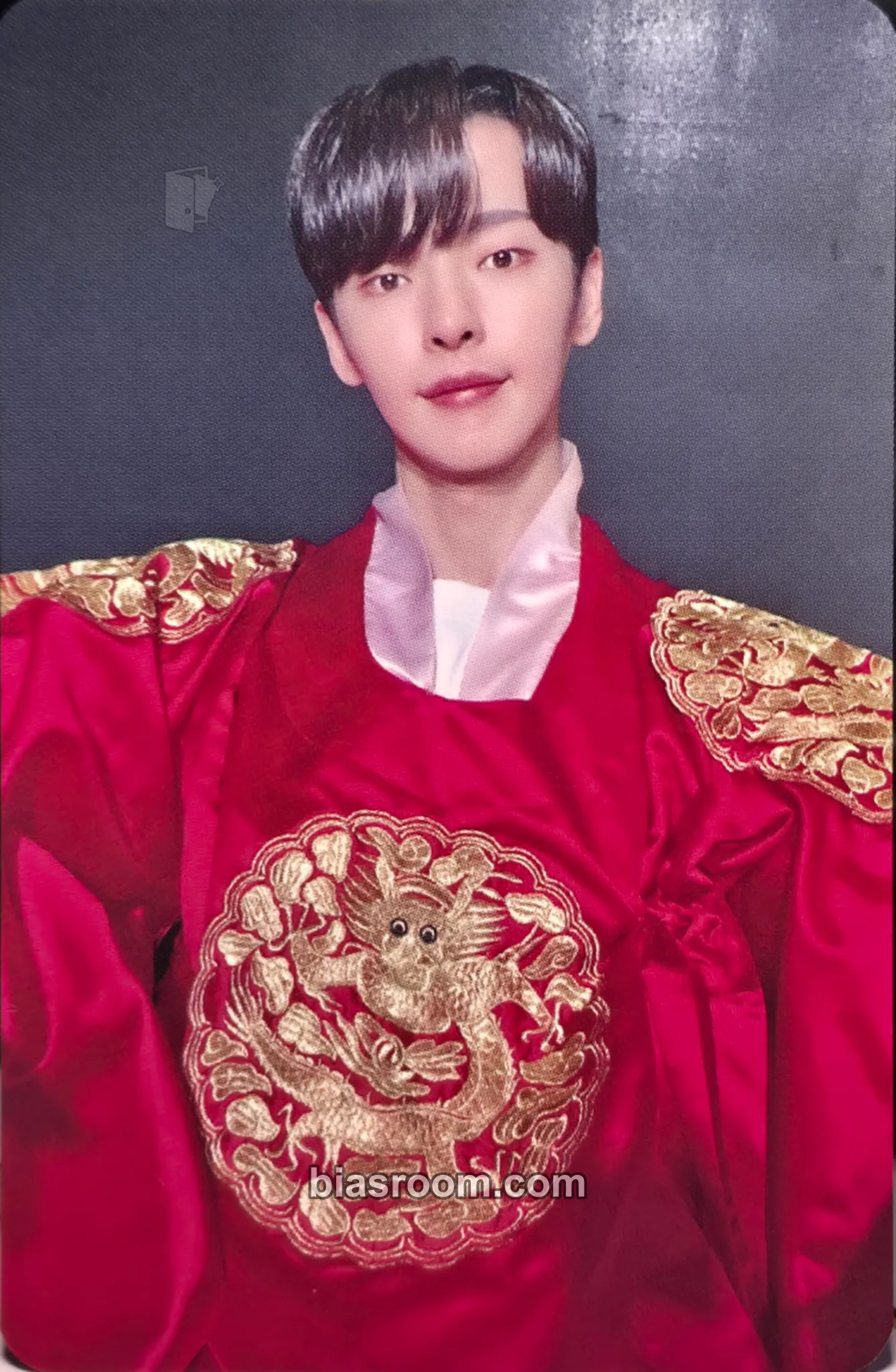 KB seOul cOllectiOn Photocard - OnlyOneOf - OnlyOneOf K-pop photocard