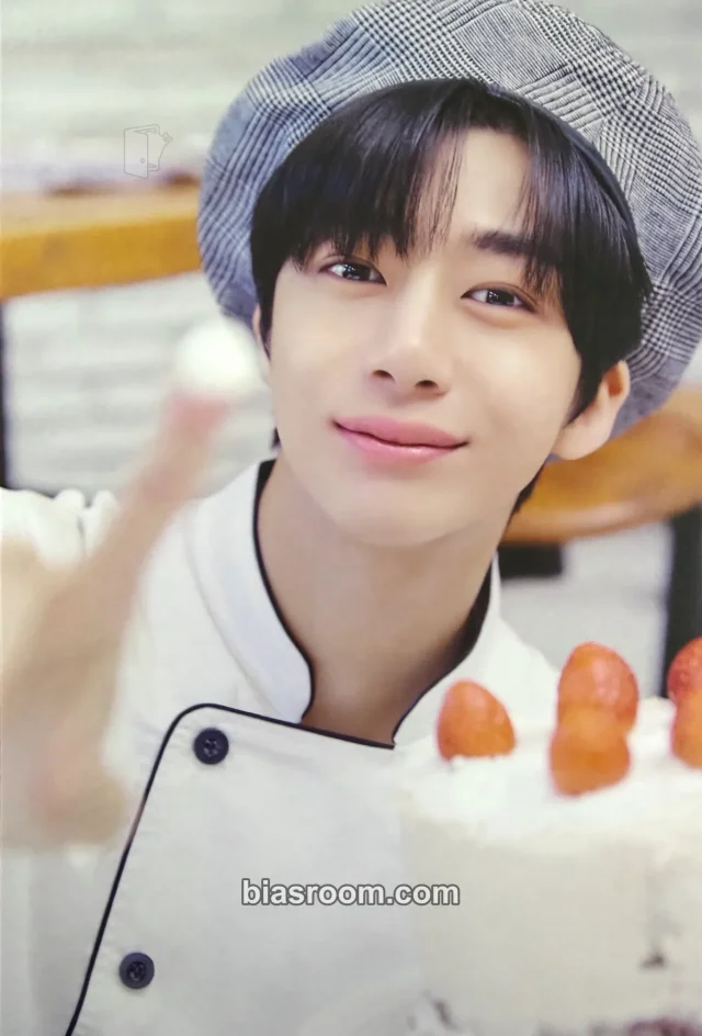 MONSTA X - Hyungwon - MX Agent - Fancon Event merch inclusion postcard item set fan meeting