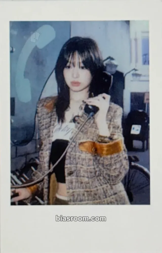 BABYMONSTER - Ahyeon - WE GO UP Album beatroad fansign polaroid