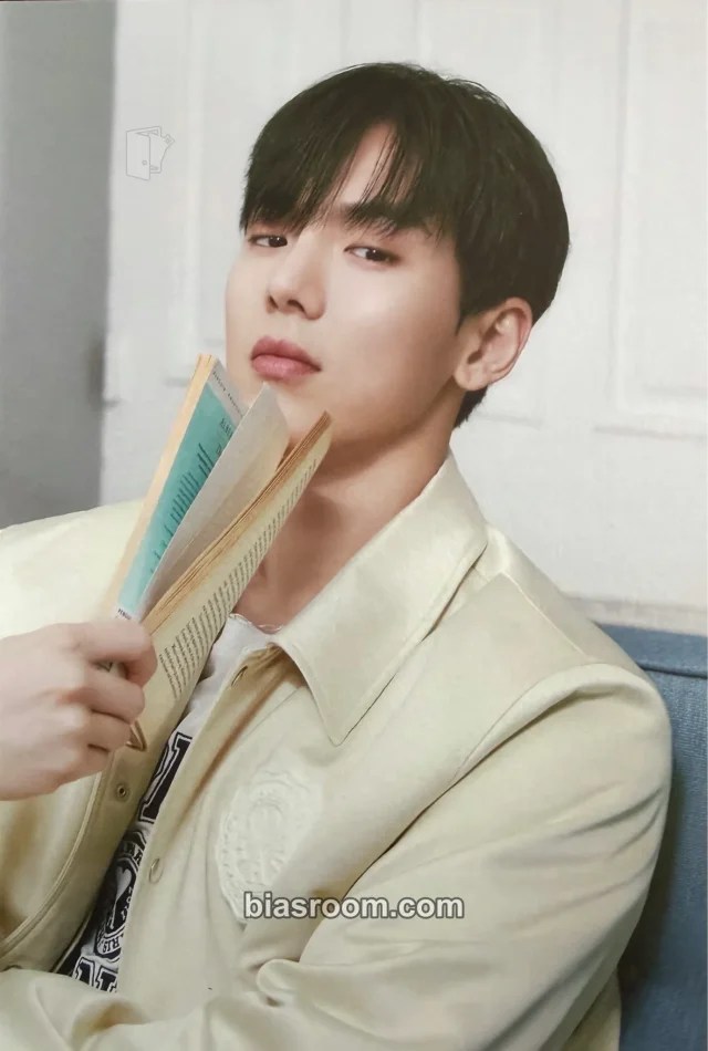 MONSTA X - Shownu - MX Friends Fancon Event merch inclusion postcard item set