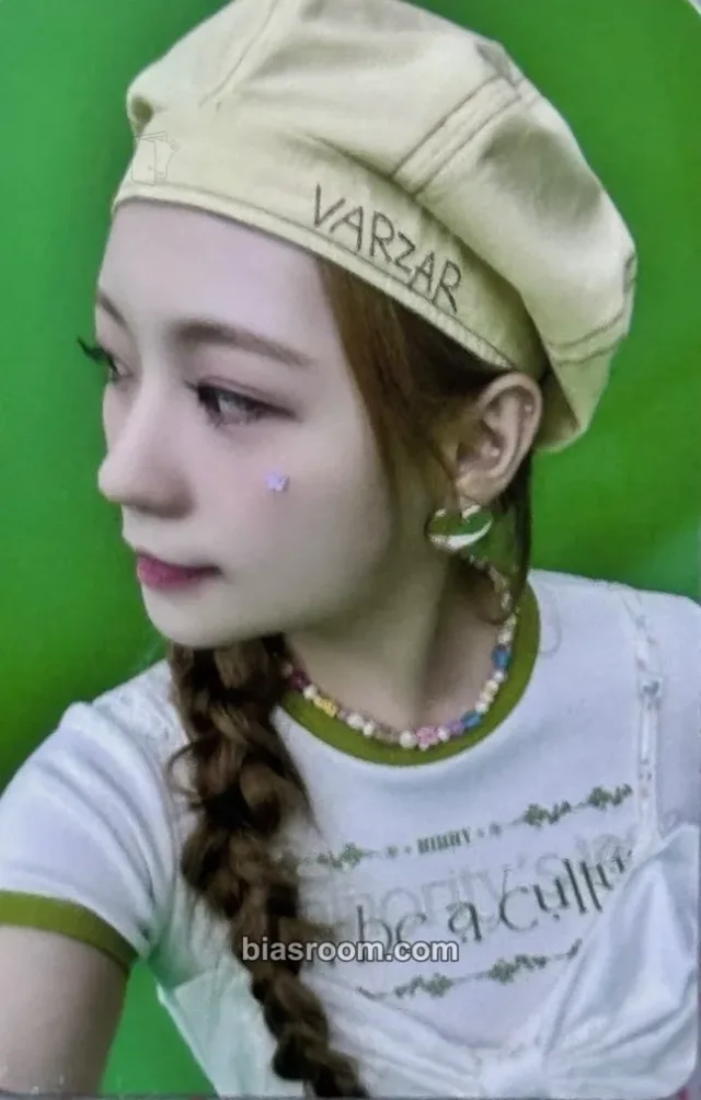 Rocket Punch - Sohee - Season's Greetings 2024 Other season's greetings woollim mall video call (fancall)
