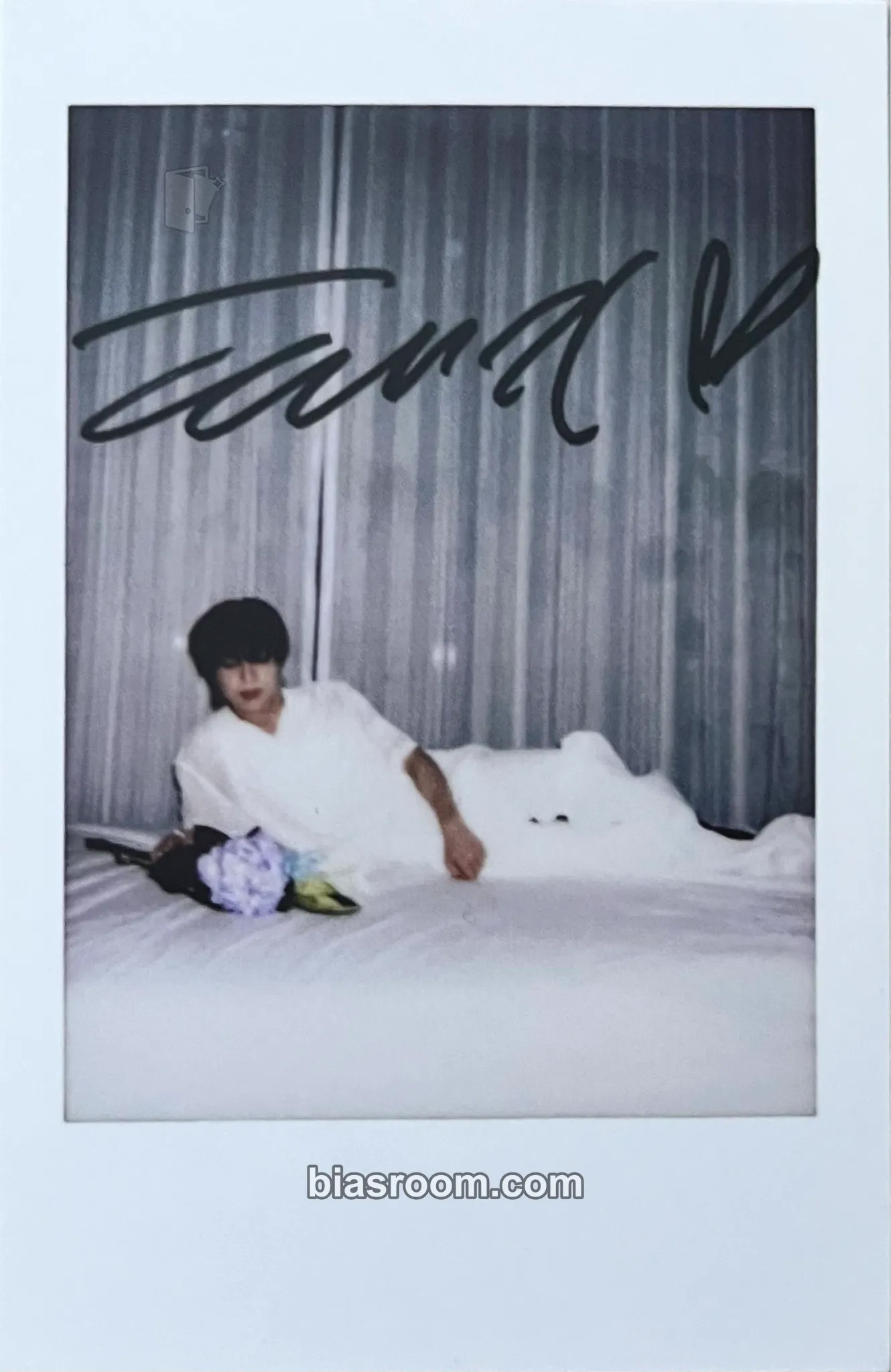 Taemin Waves Magazine 2023 Photocard - Taemin K-pop photocard