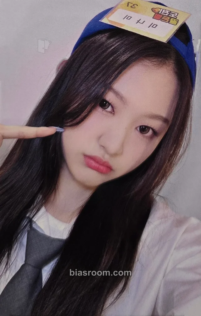 RESCENE - Minami - Re:Scene Album soundwave fansign round 5