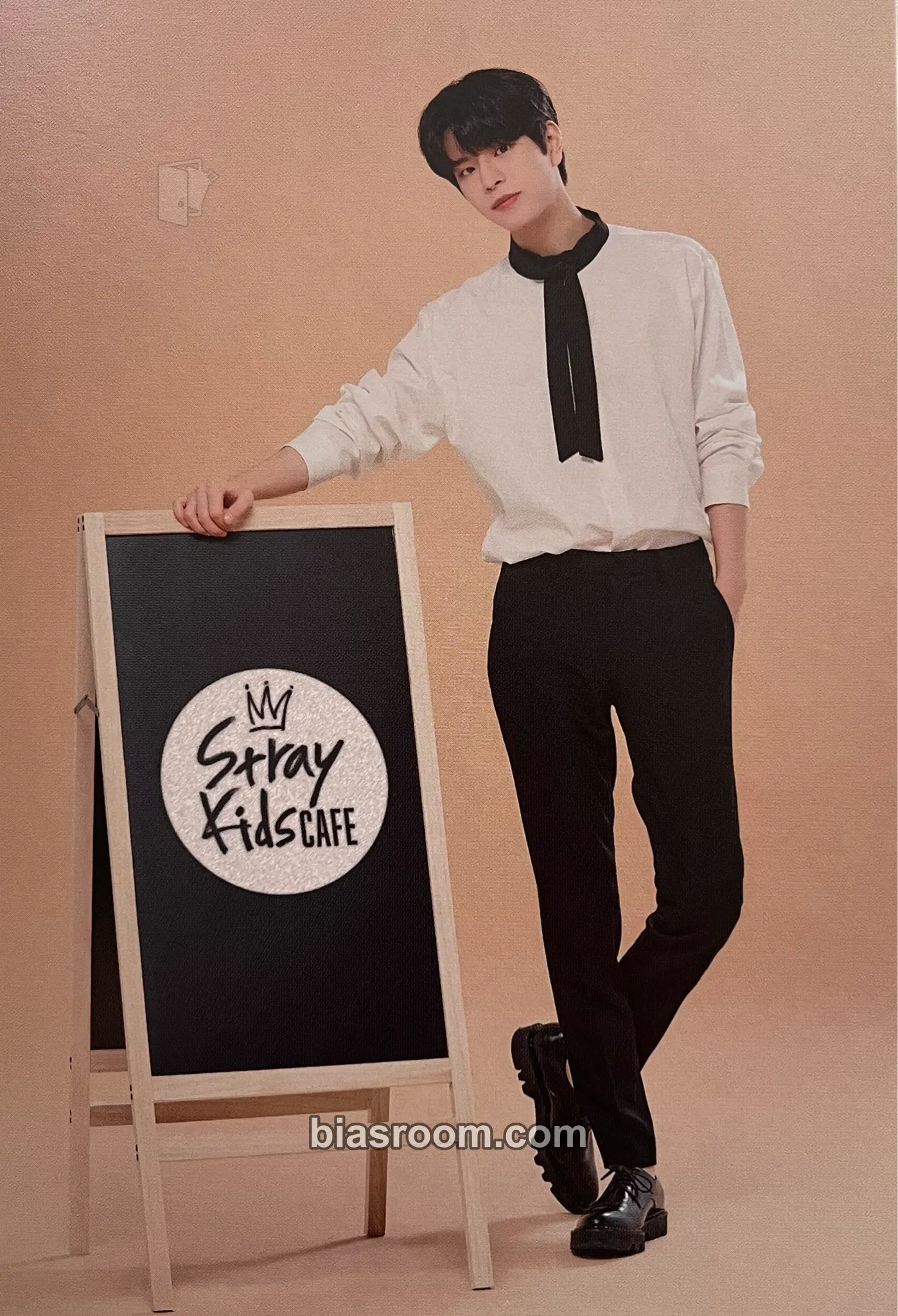 Seungmin Stray Kids Cafe Photocard - Stray Kids - Stray Kids K-pop photocard