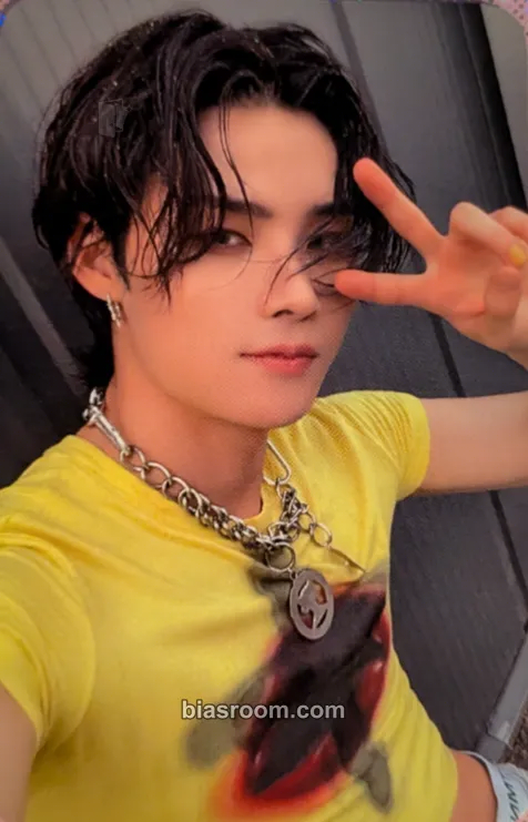 Myungho Uncharted Drift Photocard - 8TURN - 8TURN K-pop photocard