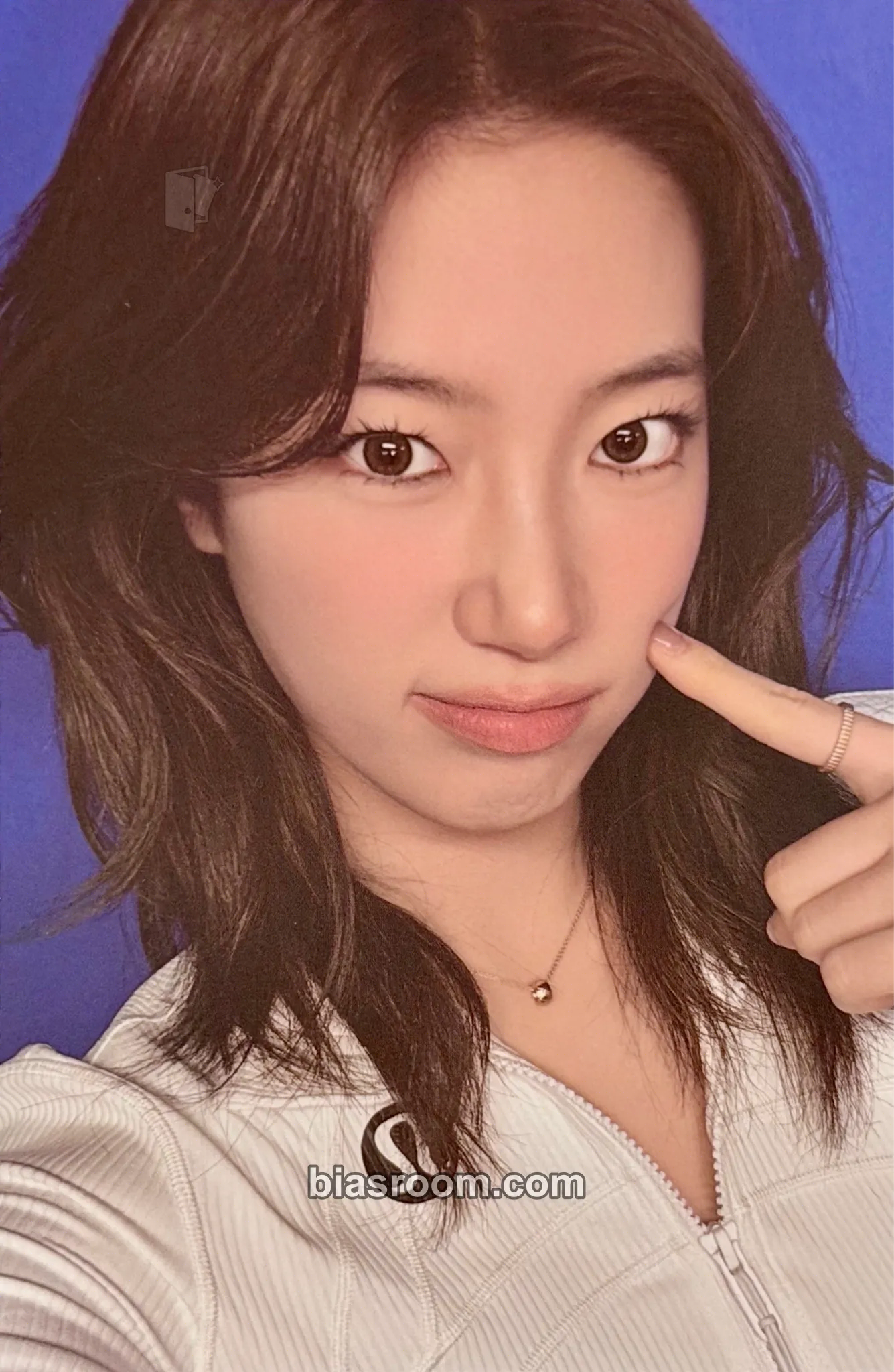 Kazuha 2026 Tour 'Easy Crazy Hot Encore' in Seoul Digicode Photocard - LE SSERAFIM - LE SSERAFIM K-pop photocard