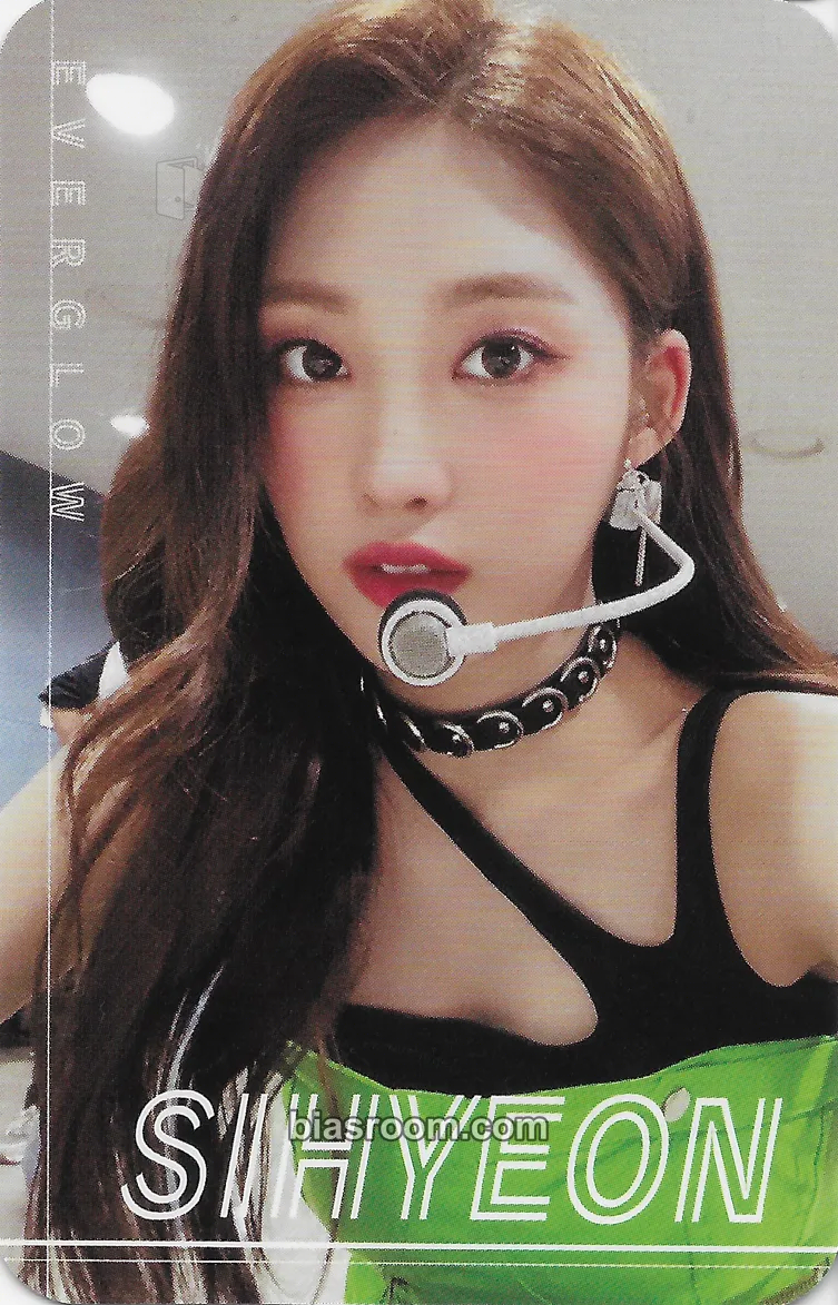 Sihyeon Return of The Girl Photocard - EVERGLOW - EVERGLOW K-pop photocard