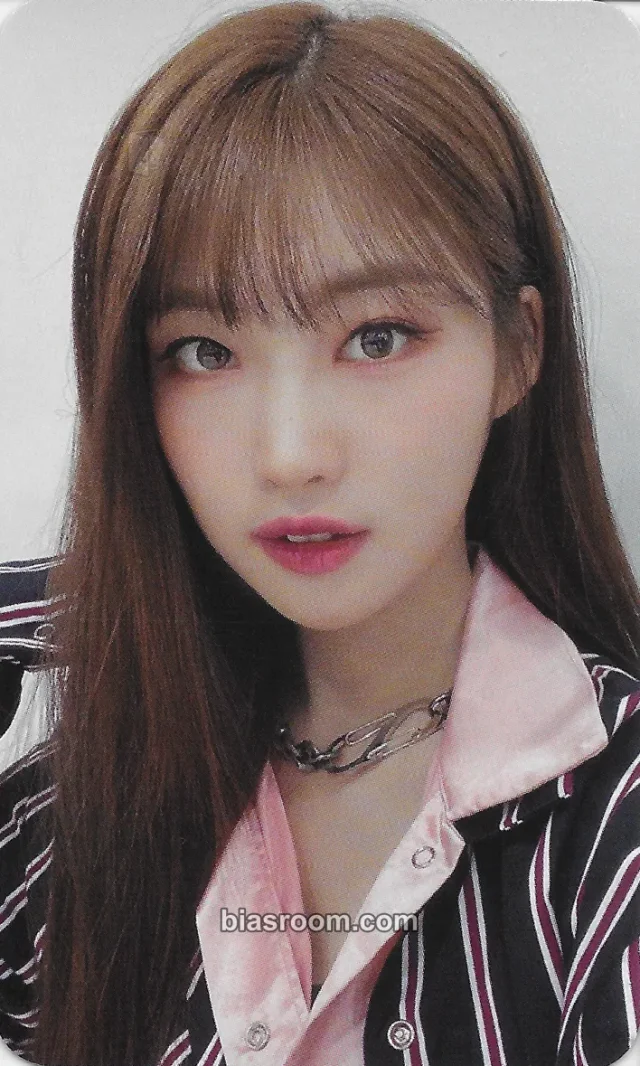 EVERGLOW - Sihyeon - Return of The Girl Album round 1 apple music