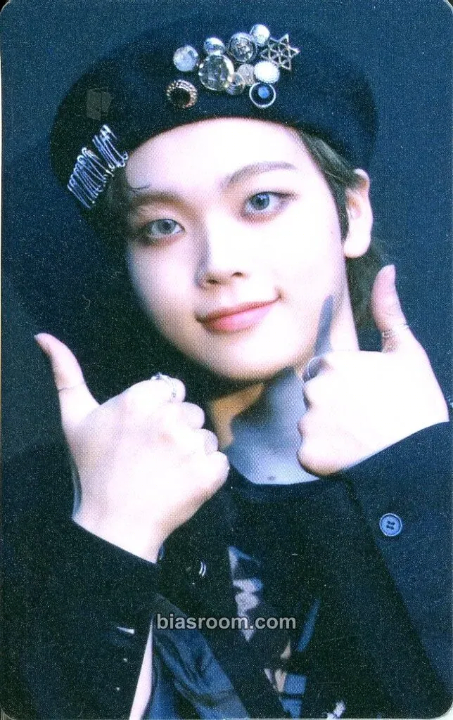 Hyeongjun HIDEOUT : BE OUR VOICE - SEASON 3 Photocard - CRAVITY - CRAVITY K-pop photocard