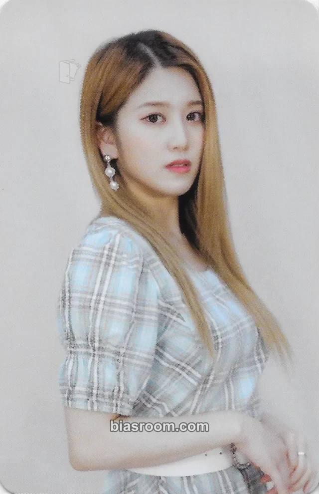 Nature - Haru - NATURE First to Leaf Event makestar photocard set
