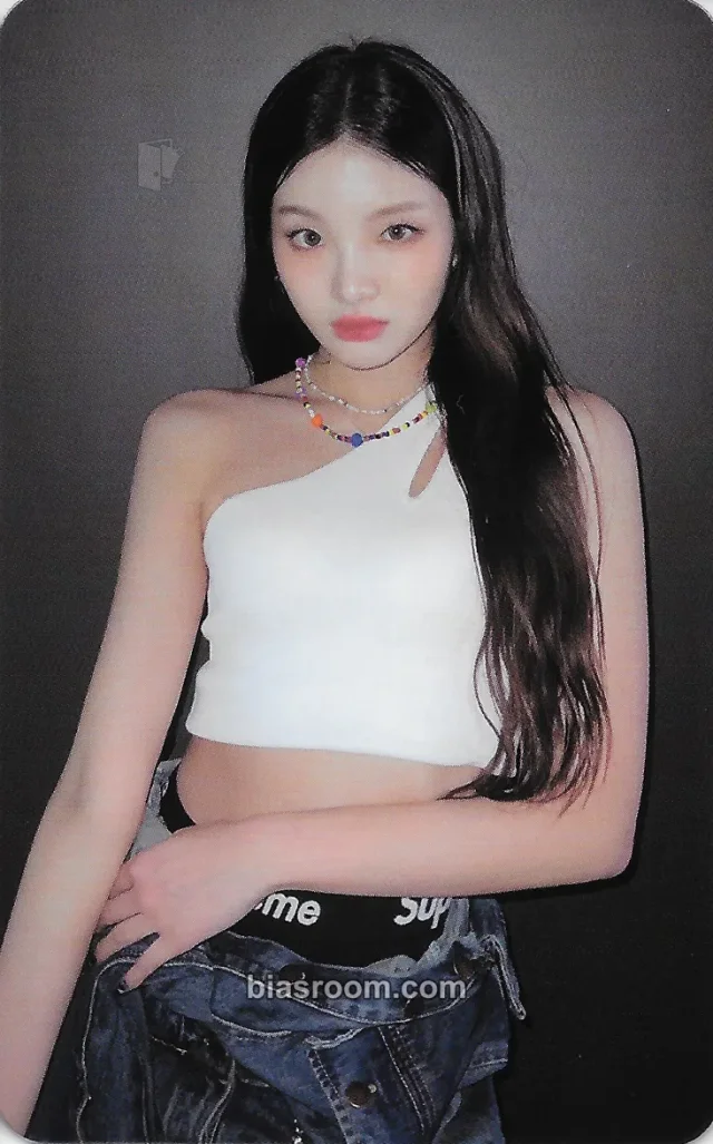 TRI.BE - Kelly - Diamond Album album photocard nemo version