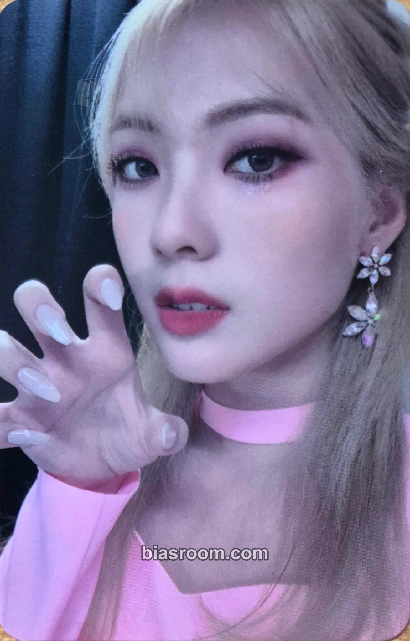 Lucy DAZZLE DAZZLE Photocard - Weki Meki - Weki Meki K-pop photocard