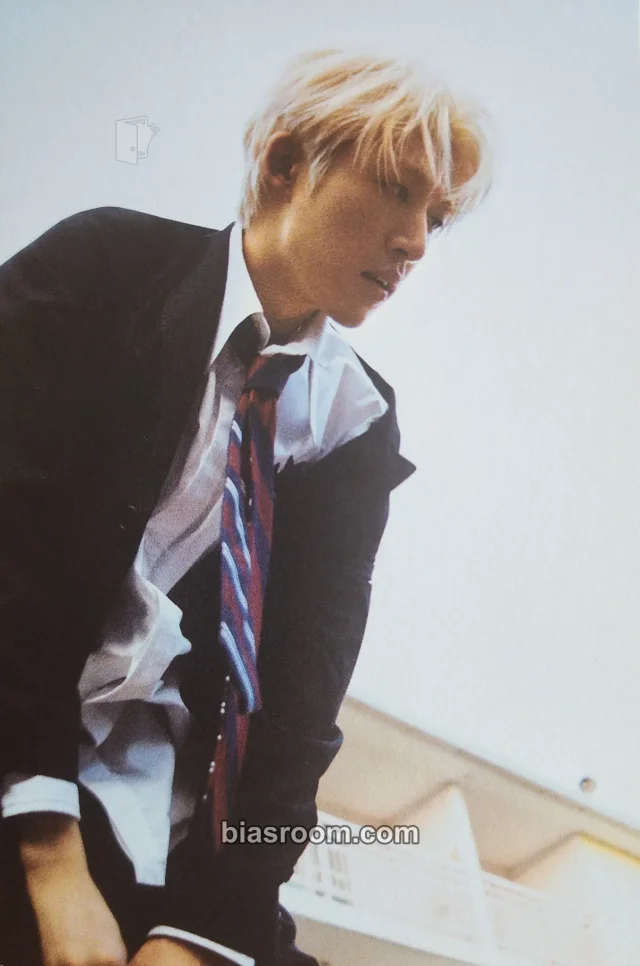 B.I - B.I - Cosmos Album postcard earth version album inclusion item set