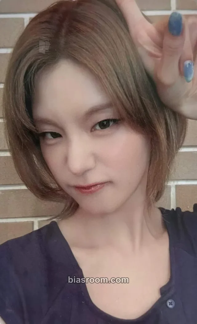 ITZY - Yeji - Motto Album makestar fansign round 14 shenzhen winner benefit