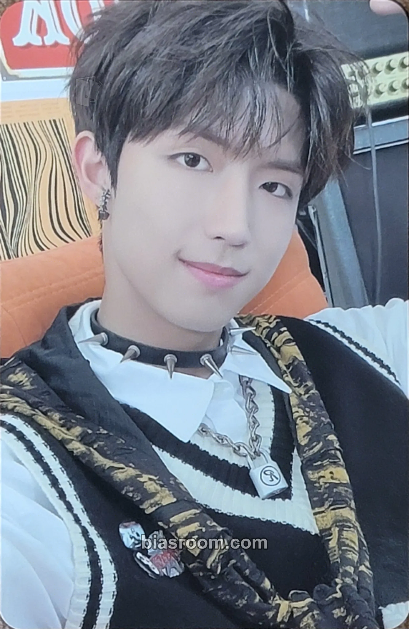 Jun Han Xdinary Heroes 1st Fanmeeting "Band Club XV: 2023 Summer Camp" Photocard - Xdinary Heroes - Xdinary Heroes K-pop photocard