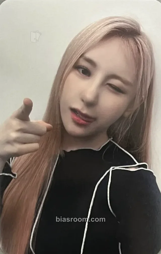 Lee Chaeyeon - Lee Chaeyeon - Over The Moon Album soundwave video call (fancall) round 1