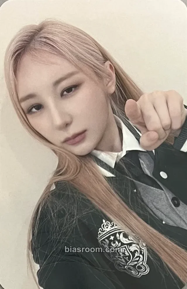Lee Chaeyeon - Lee Chaeyeon - Over The Moon Album soundwave fansign round 1