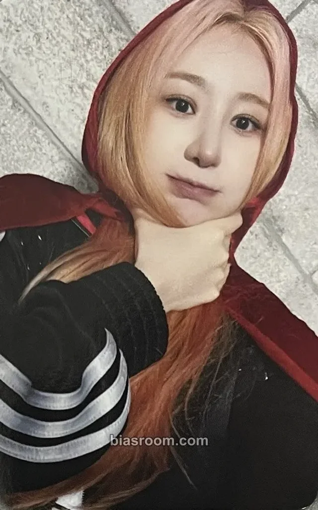 Lee Chaeyeon - Lee Chaeyeon - Over The Moon Album makestar video call (fancall) round 2 double-sided