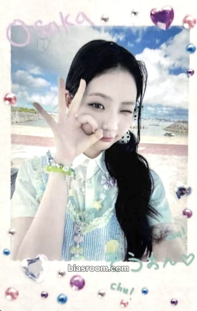 UNIS - Seowon - UNI☆Sparkle! Album release event osaka polaroid offline