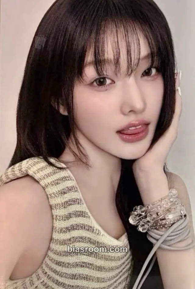 ILLIT - Iroha - I Got Your Back Album weverse japan shop (wvj) lucky draw (LD)