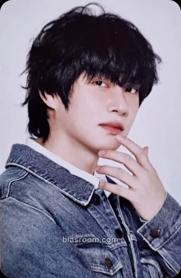 Heechul 2026 Season's Greetings - Detectives : Case File 2026 Top Secret Photocard - SUPER JUNIOR - SUPER JUNIOR K-pop photocard