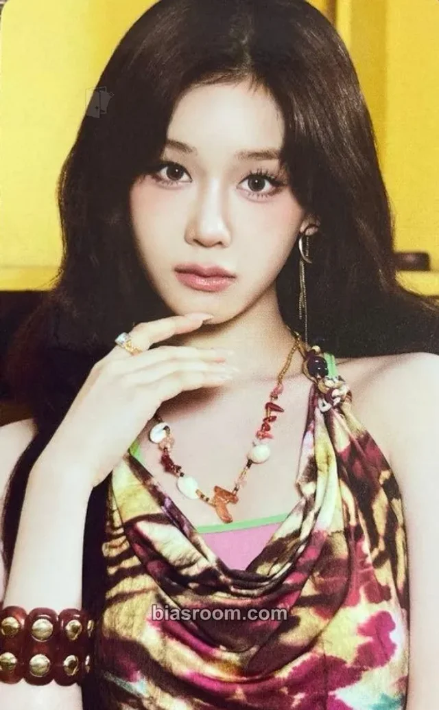 BABYMONSTER - Pharita - CHOOM World Tour Event random photocard trading card japan mv filming