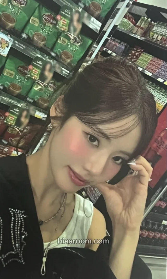 fromis_9 - Jiwon - From Our 20s Album album photocard postcard version