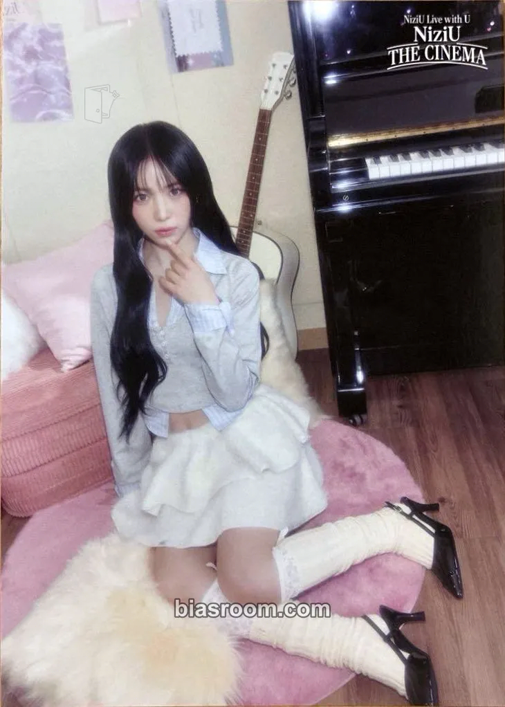 Maya NiziU Live With U 2026 “Niziu The Cinema” Photocard - NiziU - NiziU K-pop photocard