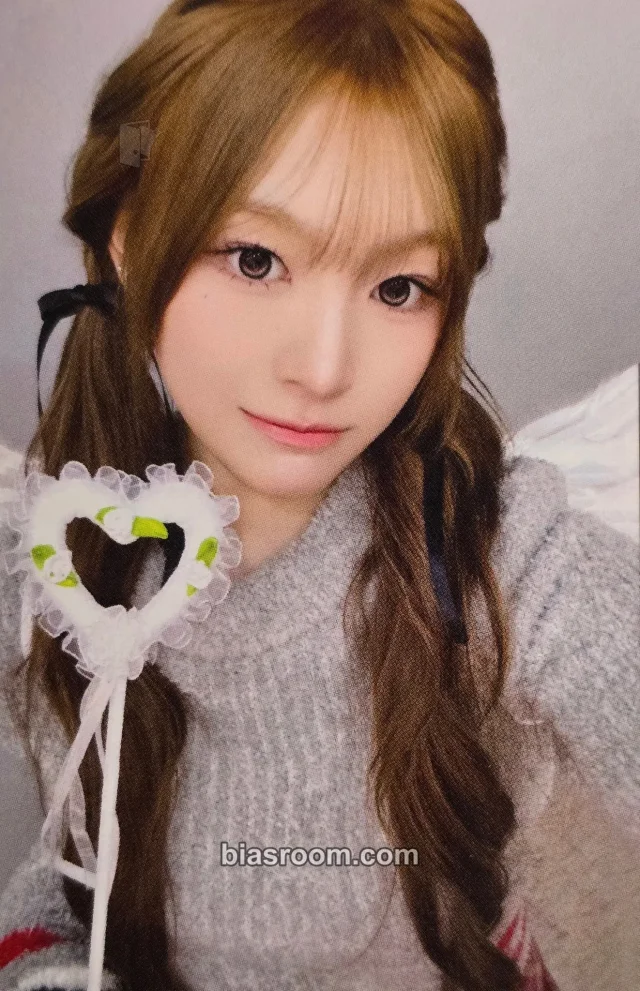 RESCENE - Minami - lip bomb Album pop2u video call (fancall) round 1