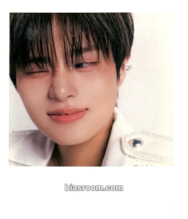 AB6IX - Daehwi - 2026 AB6IX CONCERT ‘6IX TO SEVEN’ Event merch inclusion polaroid photo pack