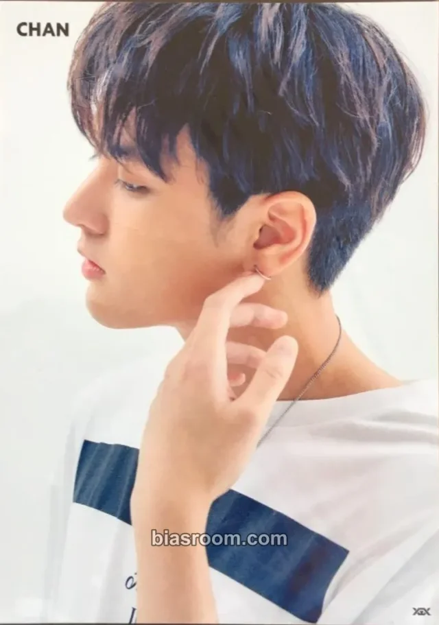 iKON - Chan - Fan Meeting Japan 2019 Event purchase benefit CD purchase album booth postcard